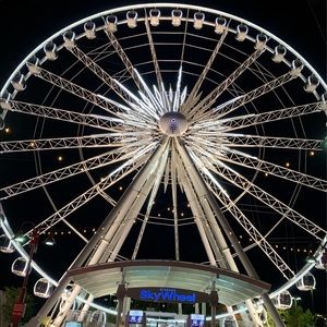 Meet your Posher, Yifei